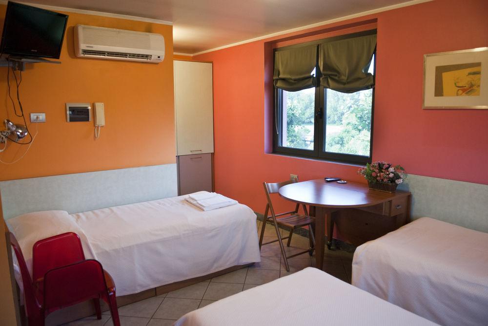 B&B Quercia Residence Milano Esterno foto